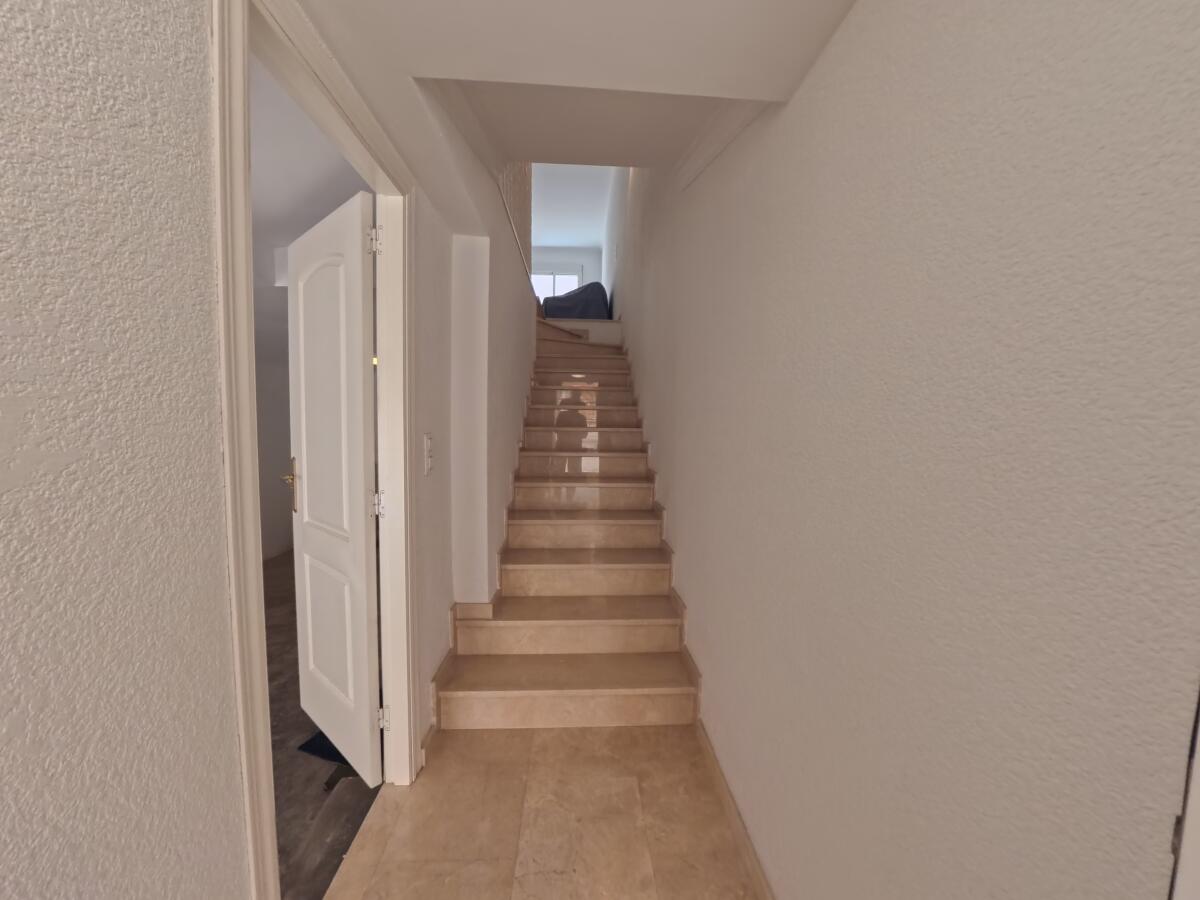 Maison prête à emménager, 3 chambres, proche du centre‑ville