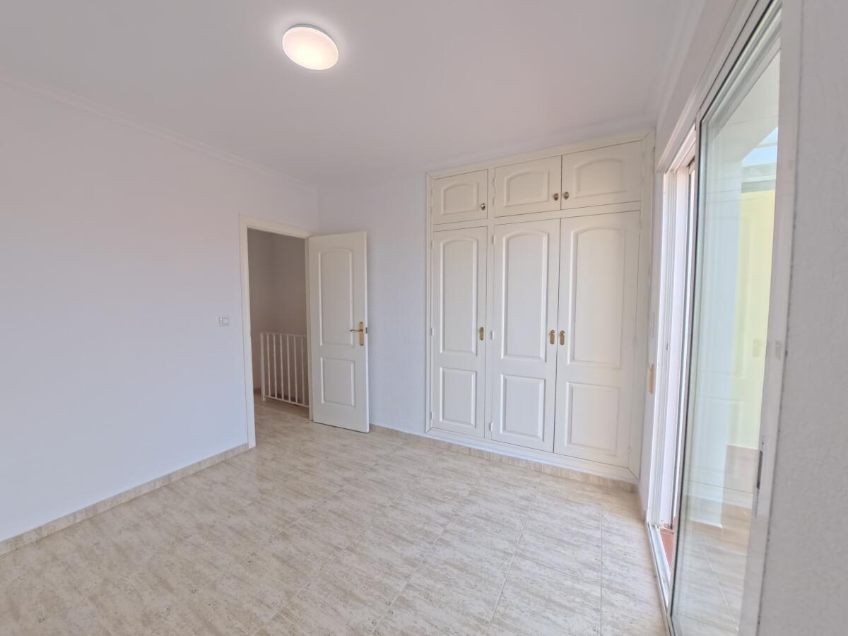 Maison prête à emménager, 3 chambres, proche du centre‑ville