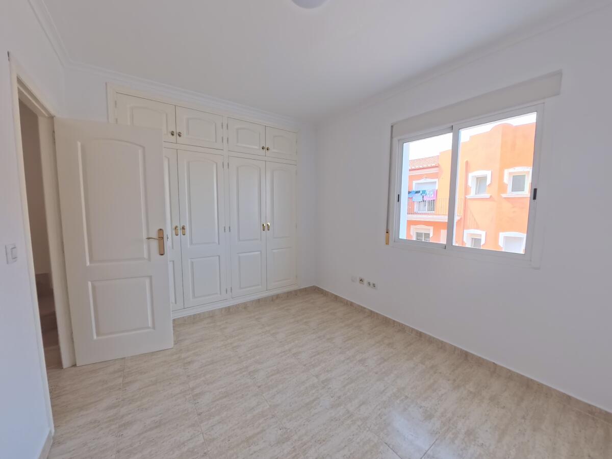 Maison prête à emménager, 3 chambres, proche du centre‑ville