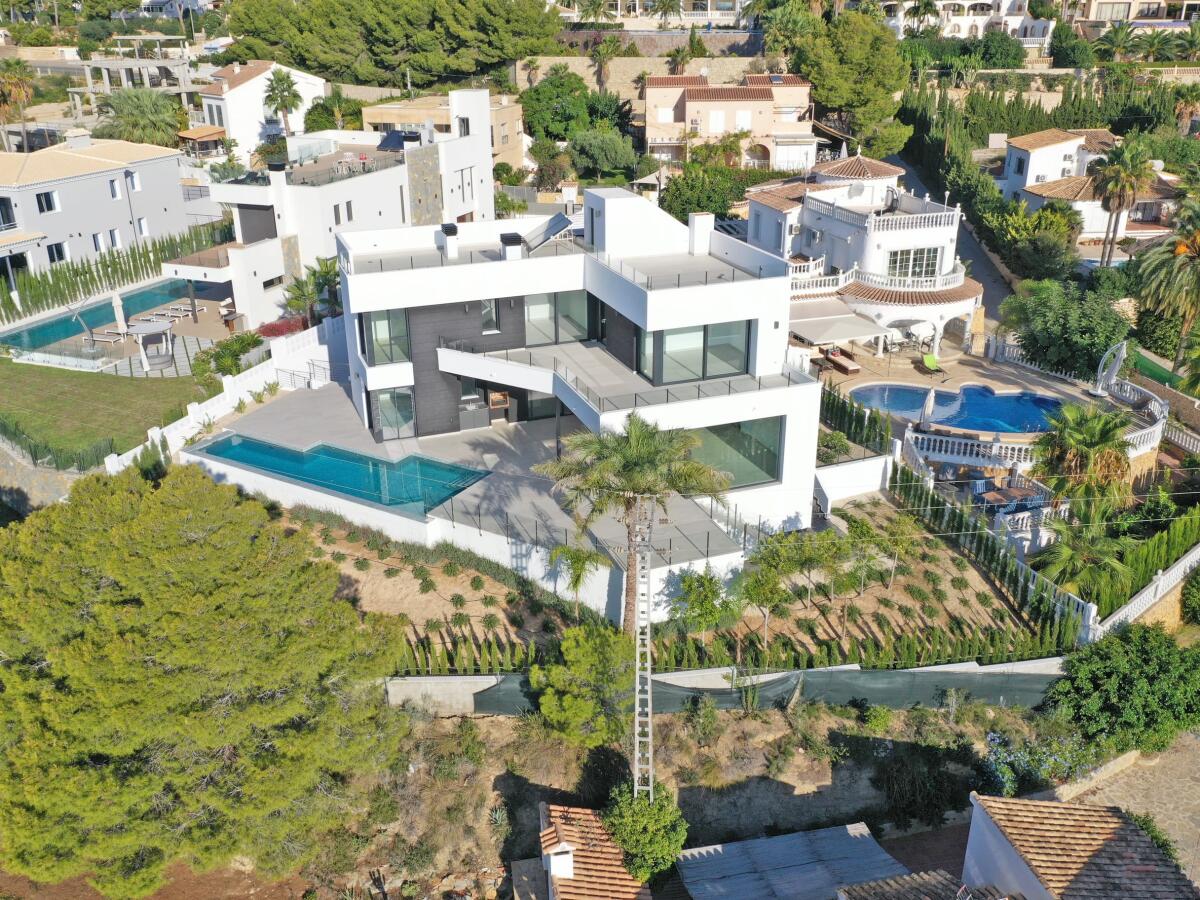 Villa 5 Chambres à vendre à Calpe