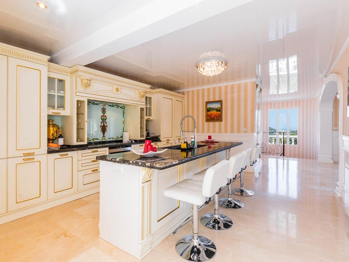 Villa 6 Chambres à vendre à Denia