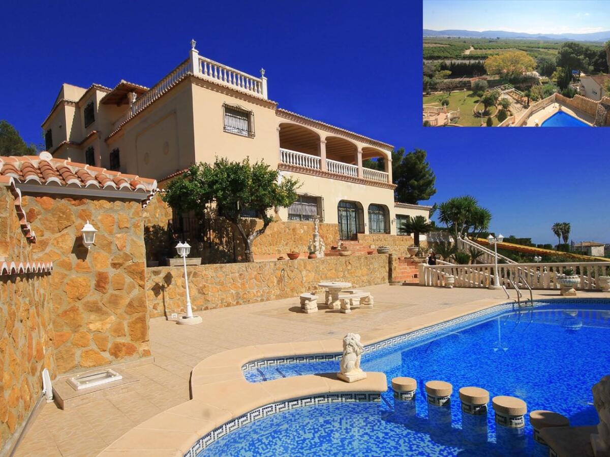 Villa 7 Chambres à vendre à Gandia