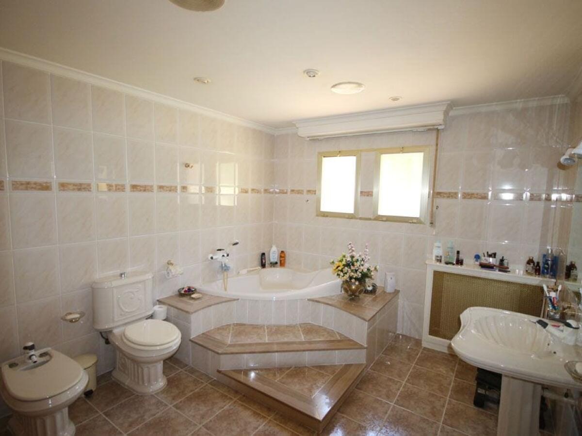 Villa 7 Chambres à vendre à Gandia