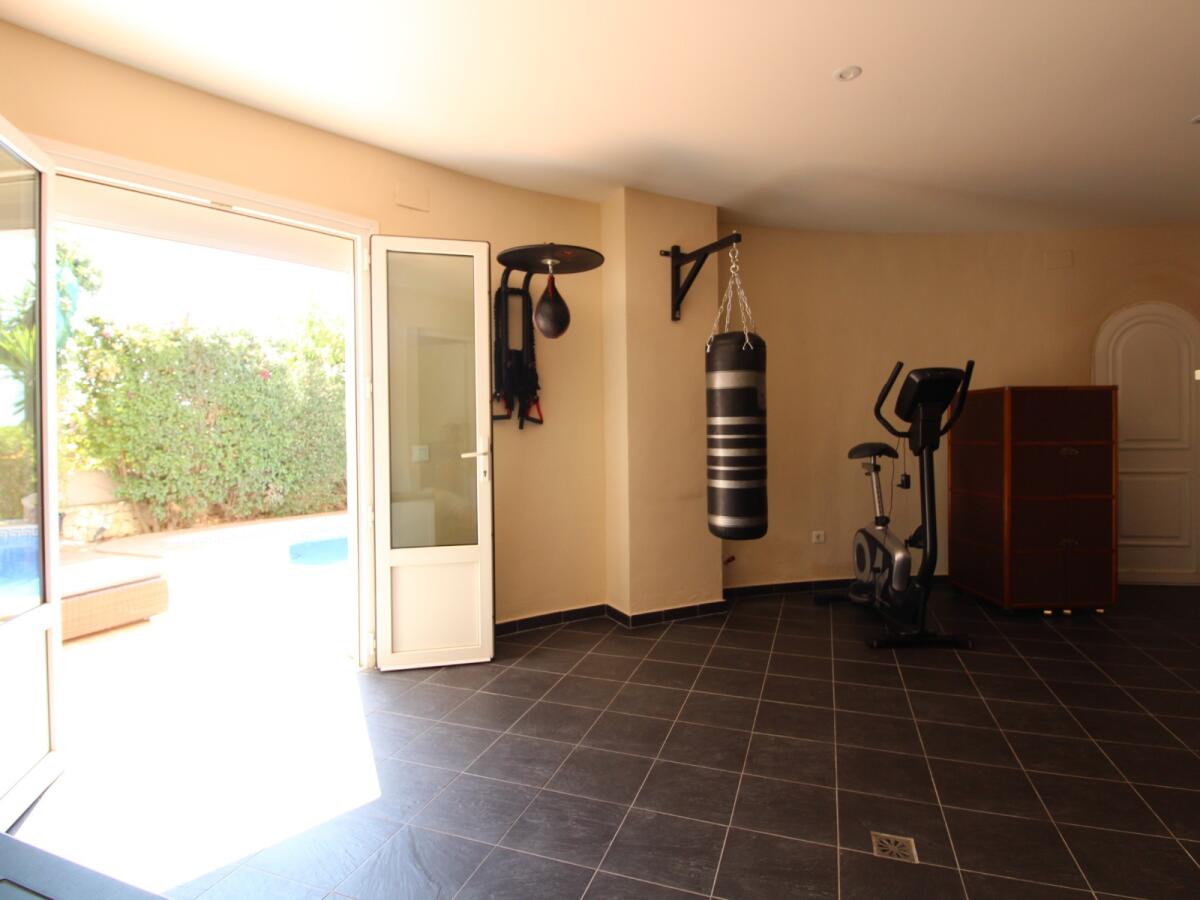 Villa 5 Chambres à vendre à Moraira
