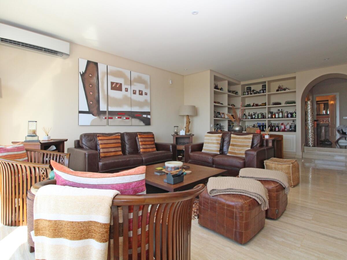 Villa 5 Chambres à vendre à Moraira