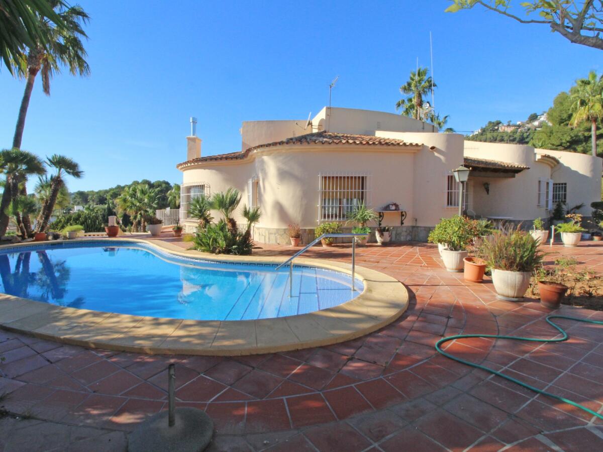 Villa 8 Chambres à vendre à Moraira Benimeit