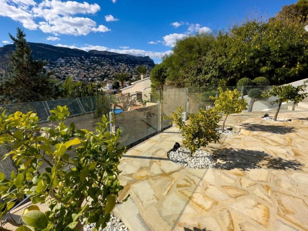Villa 4 Chambres à vendre à Calpe