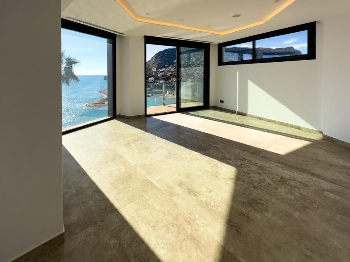 Villa 4 Chambres à vendre à Calpe