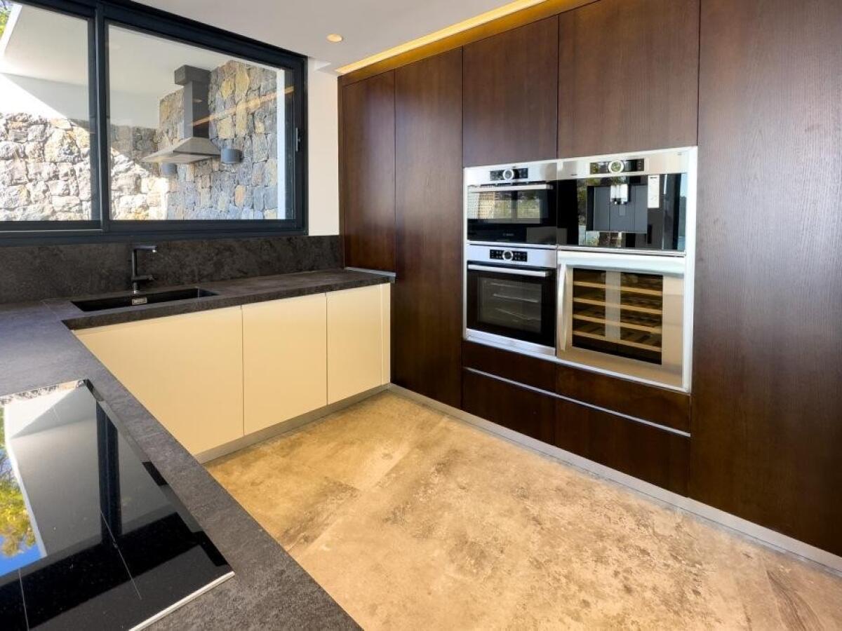 Villa 4 Chambres à vendre à Calpe