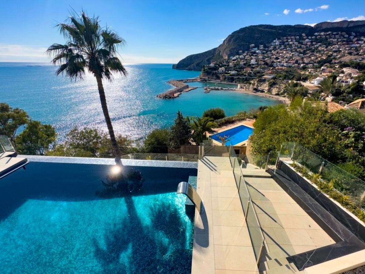 Villa 4 Chambres à vendre à Calpe