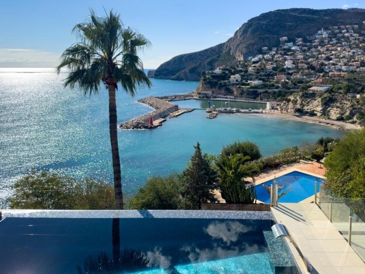 Villa 4 Chambres à vendre à Calpe