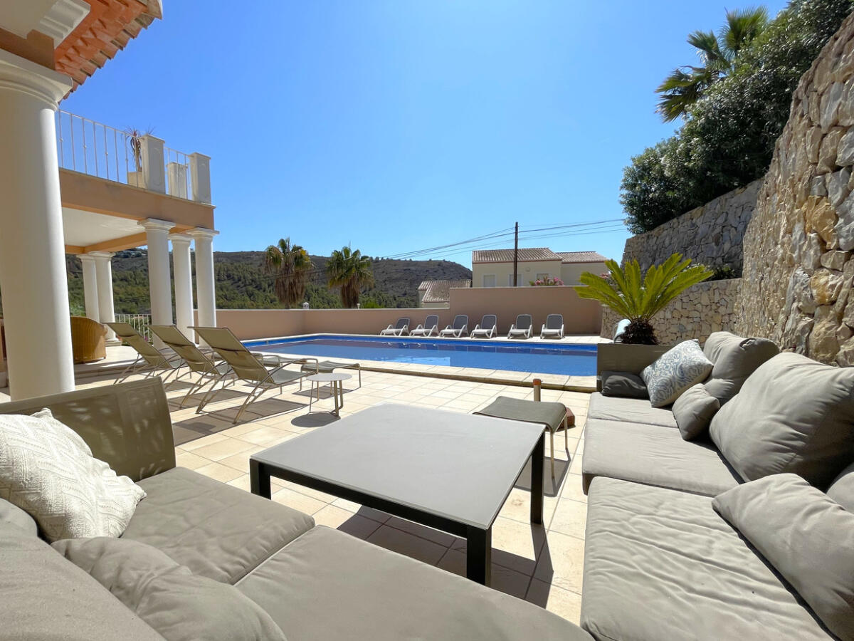 Villa 5 Chambres à vendre à Moraira