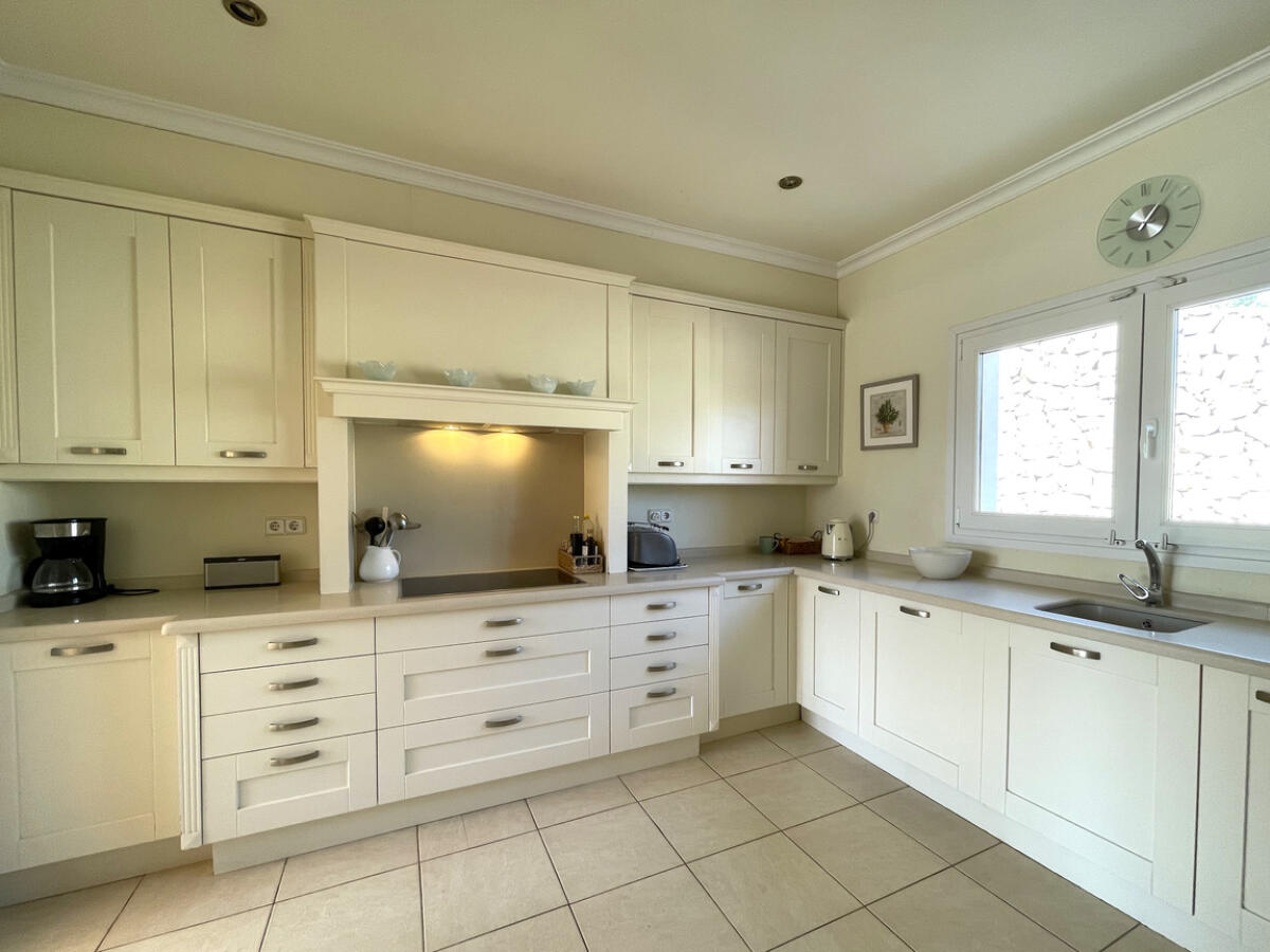 Villa 5 Chambres à vendre à Moraira